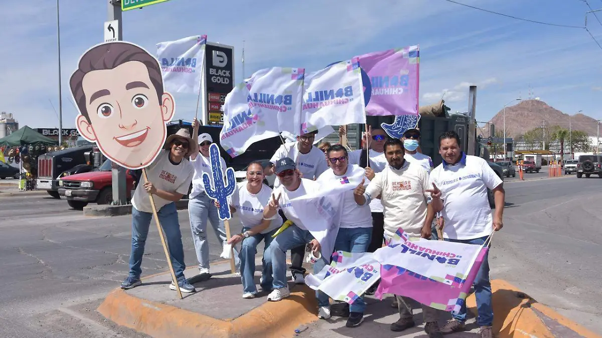 Simpatizantes de Bonilla en crucero