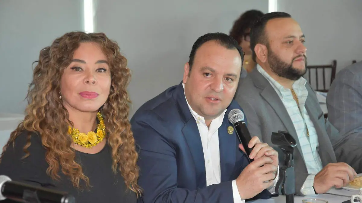 cónsules de Guatemala, Honduras y El Salvador