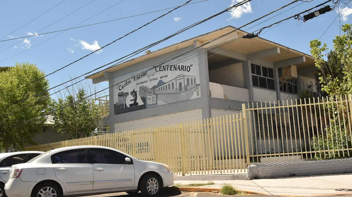 Eliminan exámen de secundaria a bachilleres