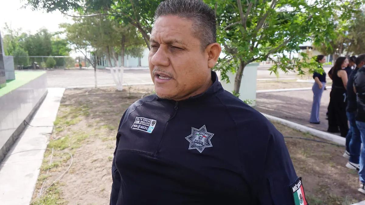 Comandante Raymundo González