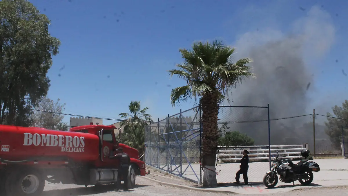 Incendio humo pipa
