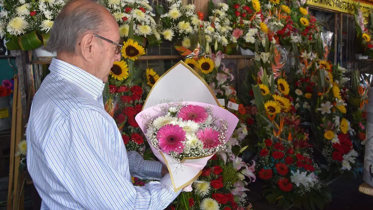 Flores y regalos por el Día de las Madres (2)