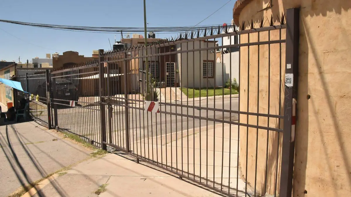 Calles cerradas con rejas