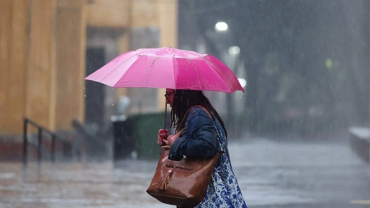 1081556_Lluvia Intensa Centro Histórico_web