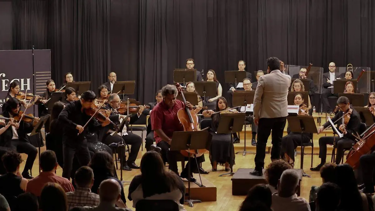 FOTO FACEBOOK ORQUESTA FILARMÓNICA DEL ESTADO DE CHIHUAHUA (1)
