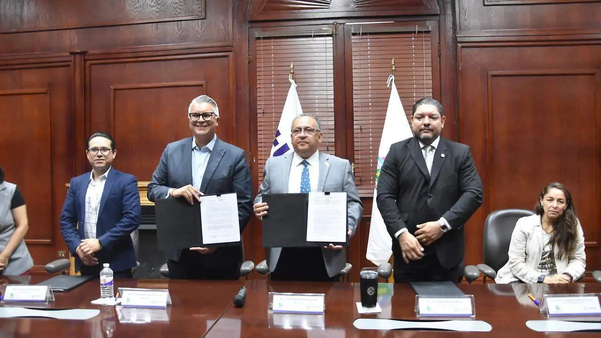 UACh y Universidad Politécnica firman convenio (1)