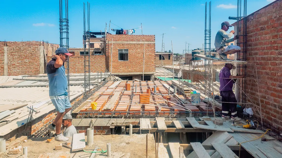 pexels-construccion-total-2464540-38221540