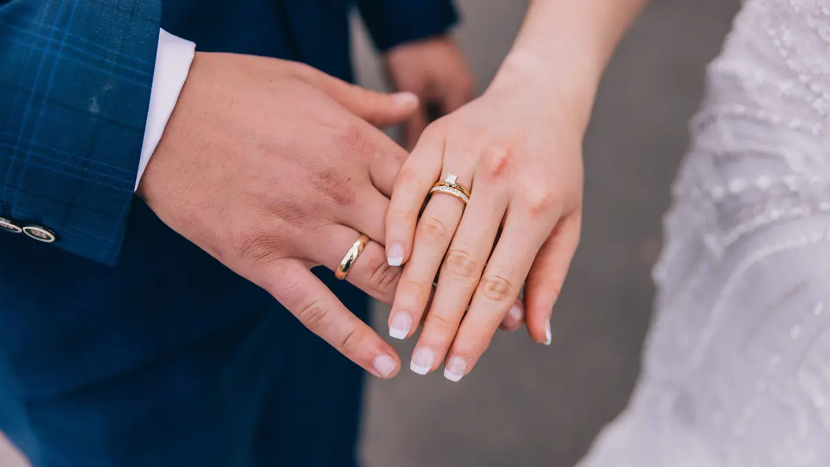 pexels-westernsydneyweddings-35280206