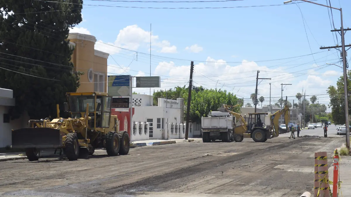 Pavimentación maquinaria calle