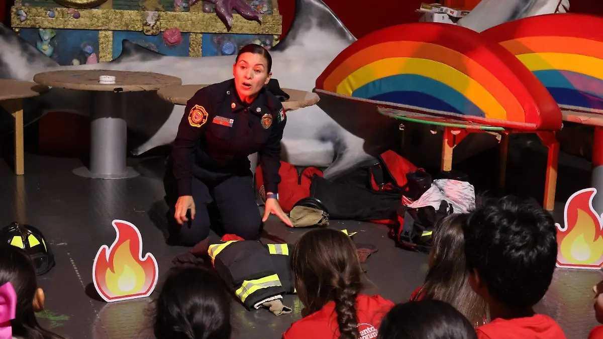 Bomberos niños Museo Semilla (2)