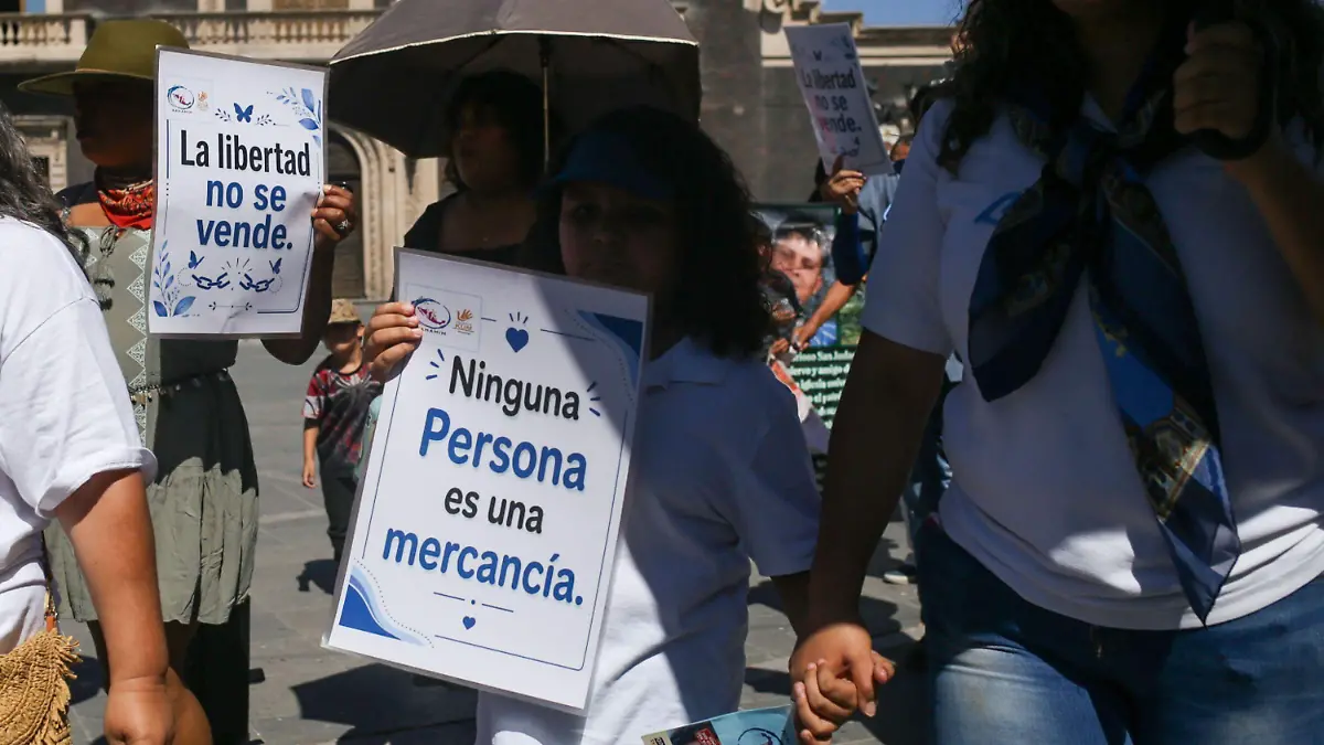 1092619_Marcha vs Trata de Personas_impreso