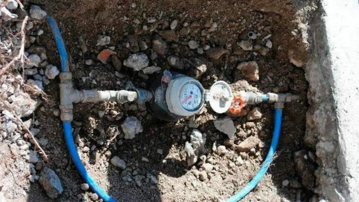 toma agua clandestina