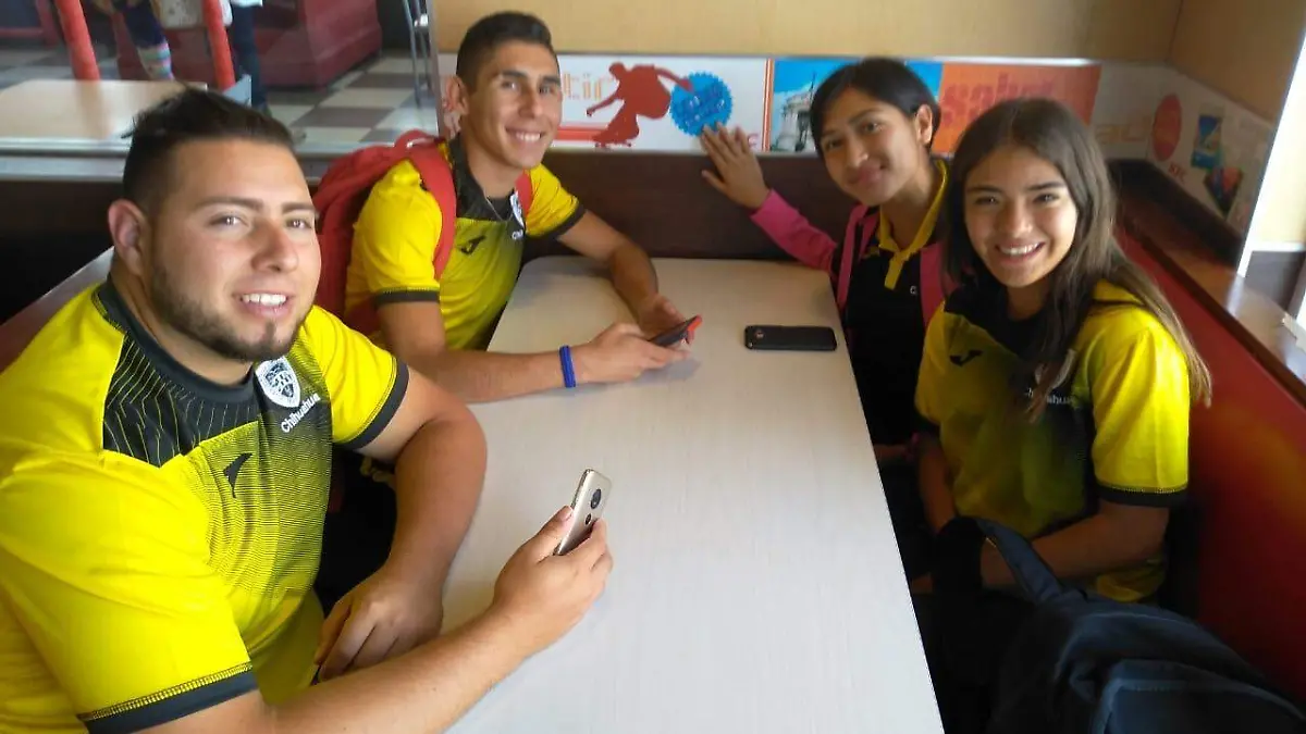atletas rumbo a Queretaro