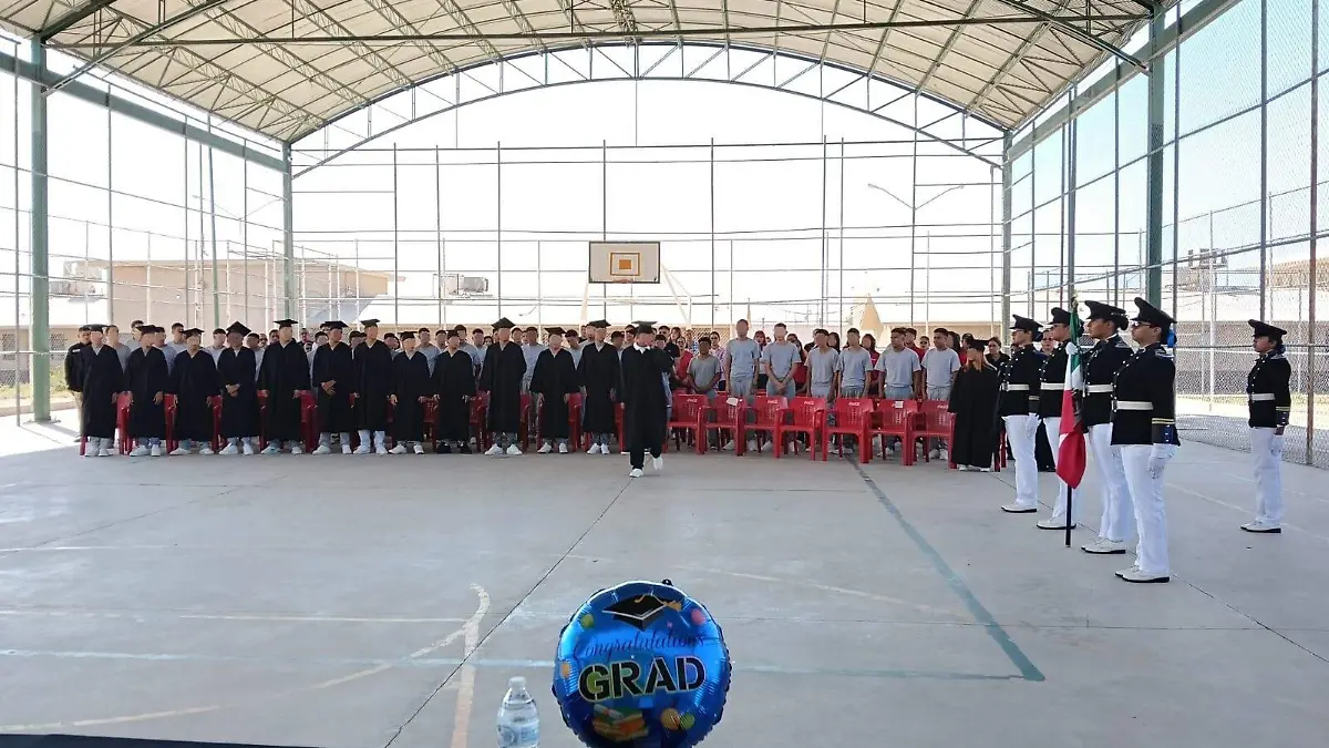 Concluyen adolescentes estudios académicos en el Cersai 2 