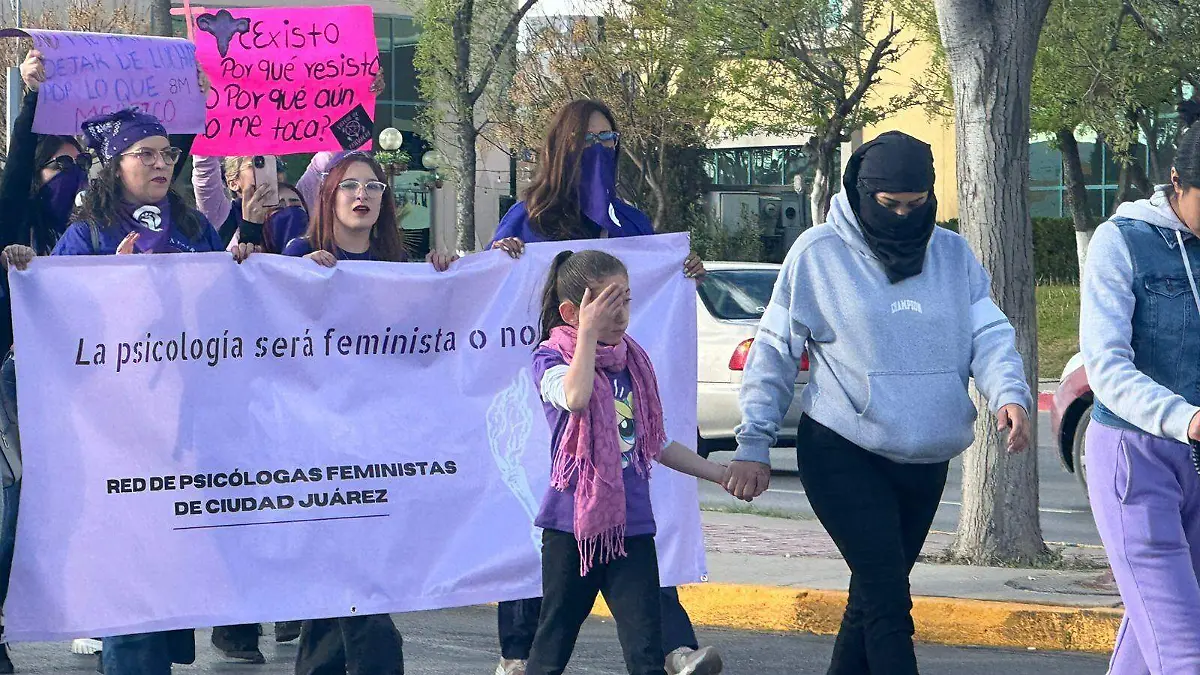 Marcha-En Plaza Juárez