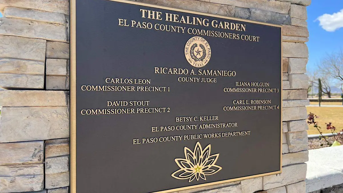 Memorial de las víctimas del tiroteo en Walmart