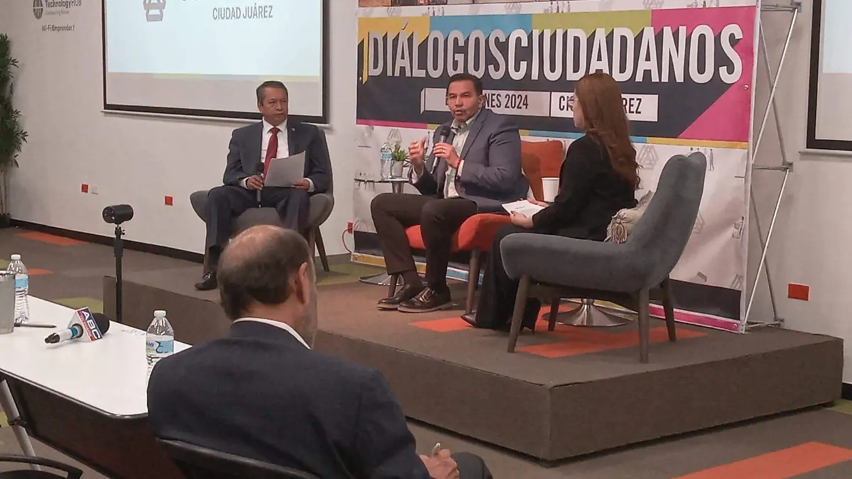 Diálogos Cruz Pérez