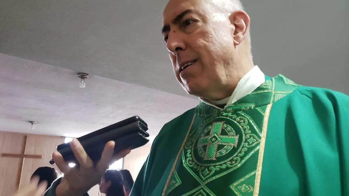 sacerdote