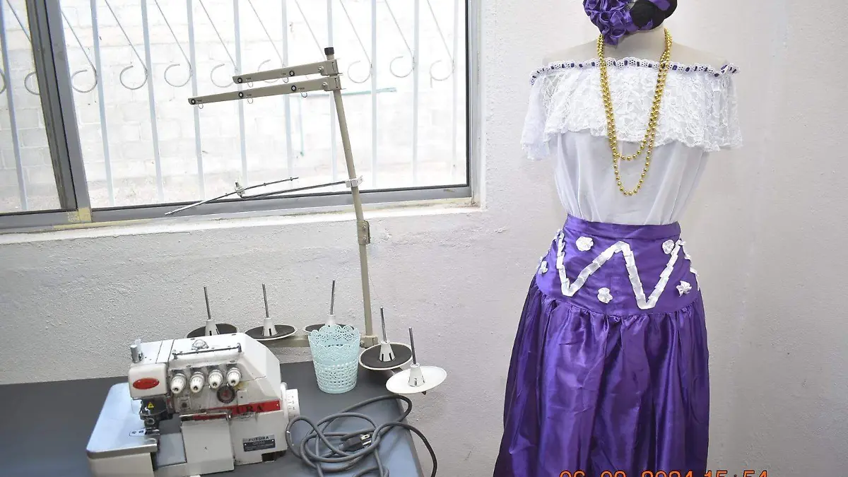 Alcalde Ahumada inaugura cursos