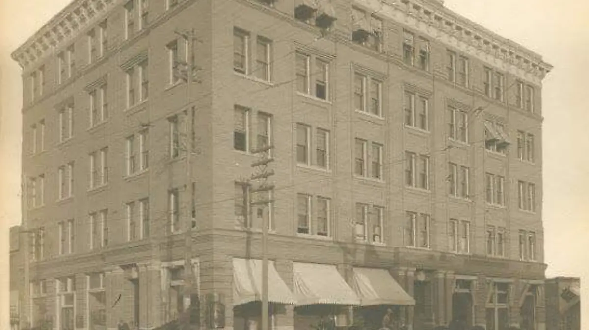 gateway hotel edificio trost