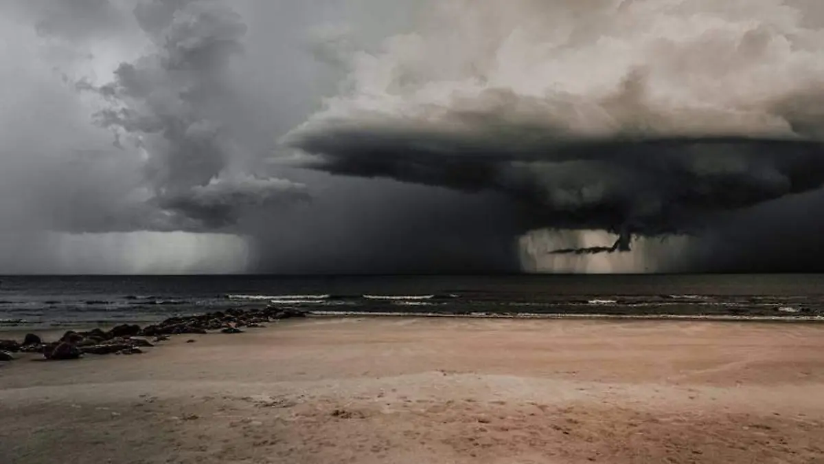 huracán, tormenta tropical