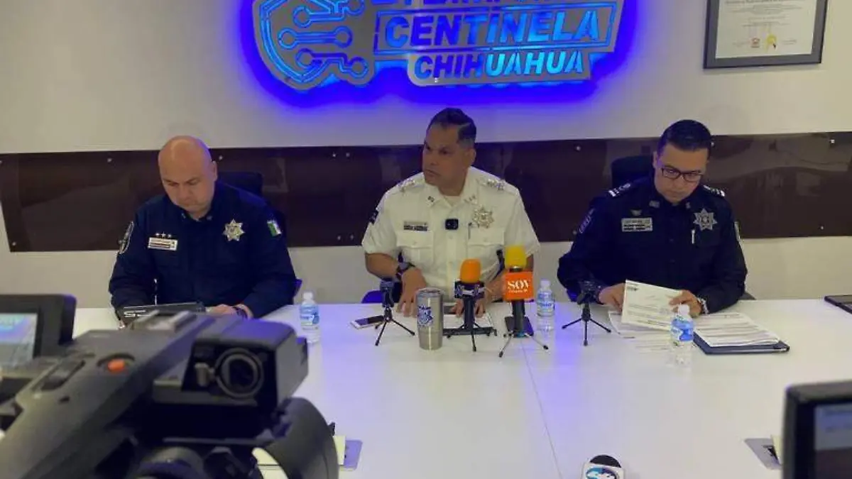 Gilberto Loya SSPE rueda de prensa