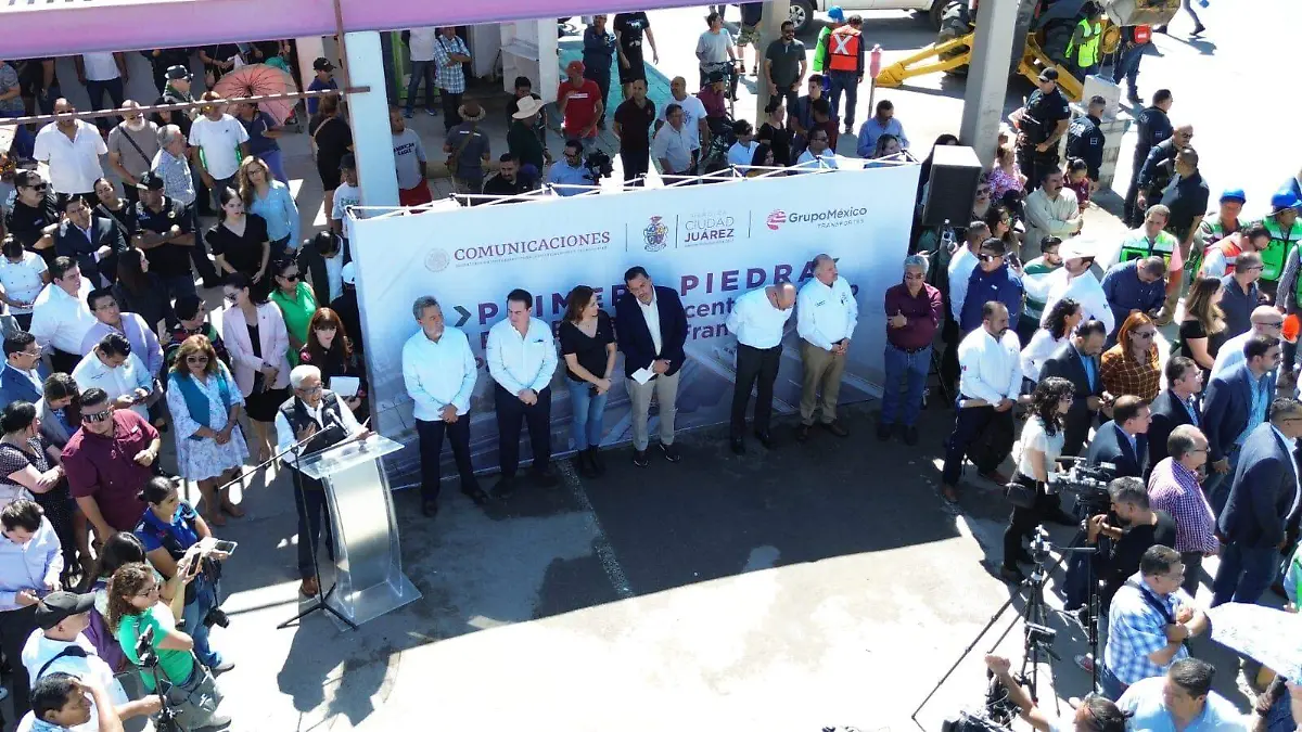 primera piedra puente elevado 
