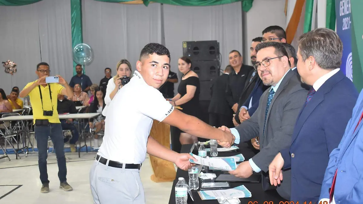 terminaron estudios en cobach 17