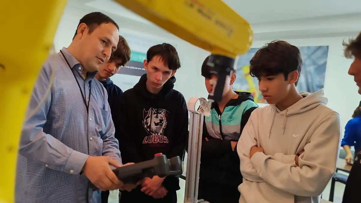 estudiantes tecnología