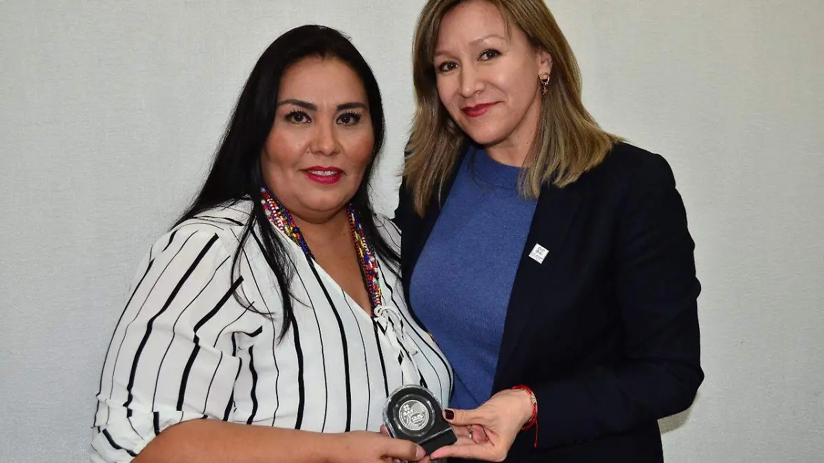 AIDE MOLINA Y Norma Deidré Bazán