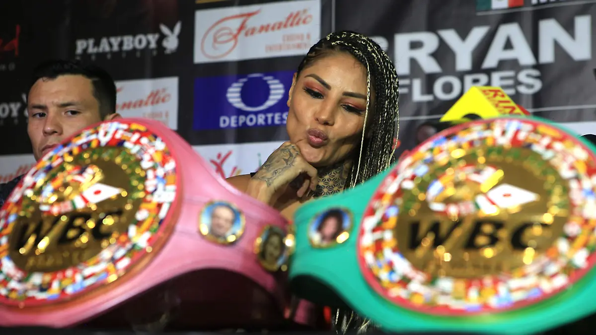 LT BARBY VS BONITA 02