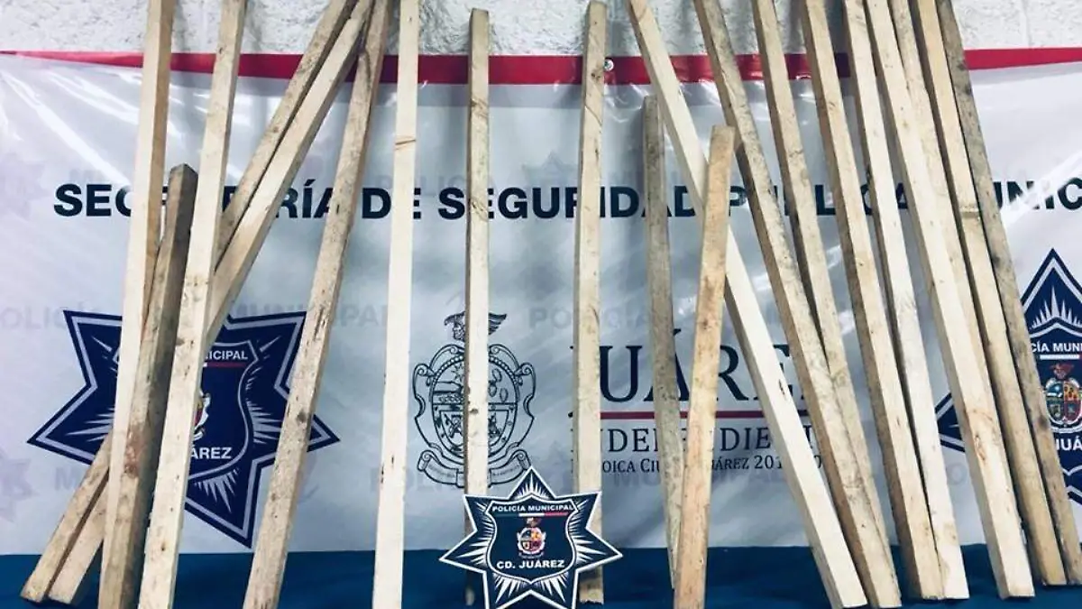 palos que traian migrantes