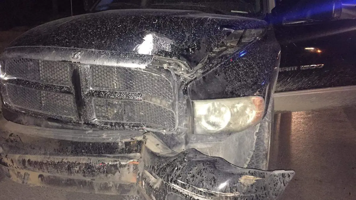 camioneta ataque a policias
