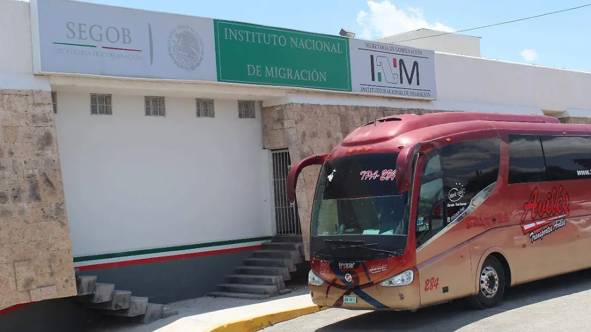 quemaron inmobiliario en el inm