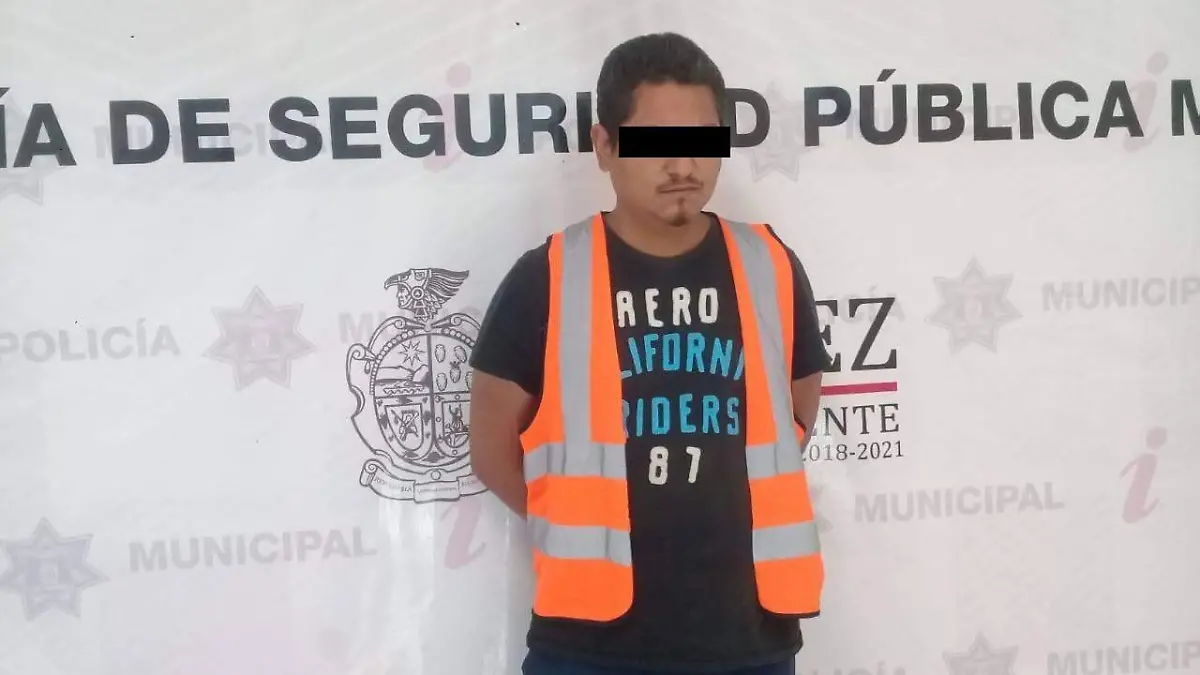 apuñalo a su esposa