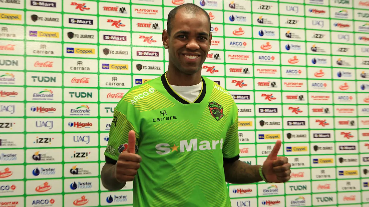 LT JUGADOR BRAVO NUEVO 04 