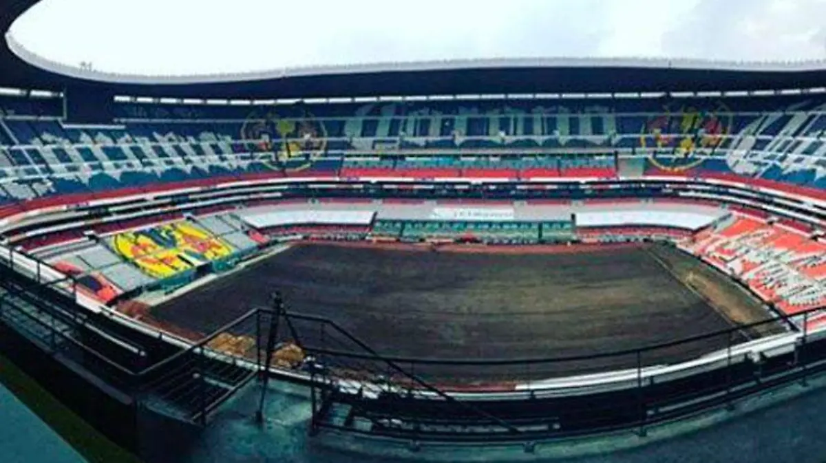 Estadio-Azteca_cancha2