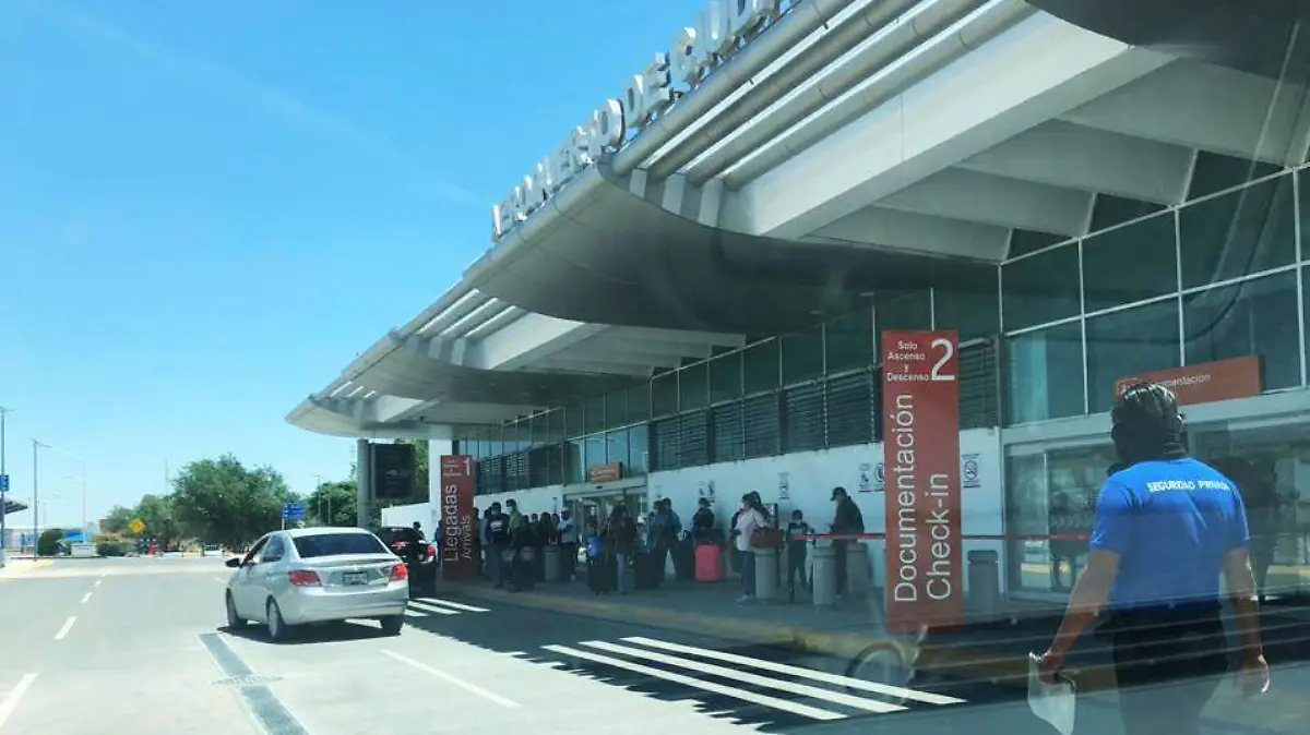 LT AEROPUERTO 03