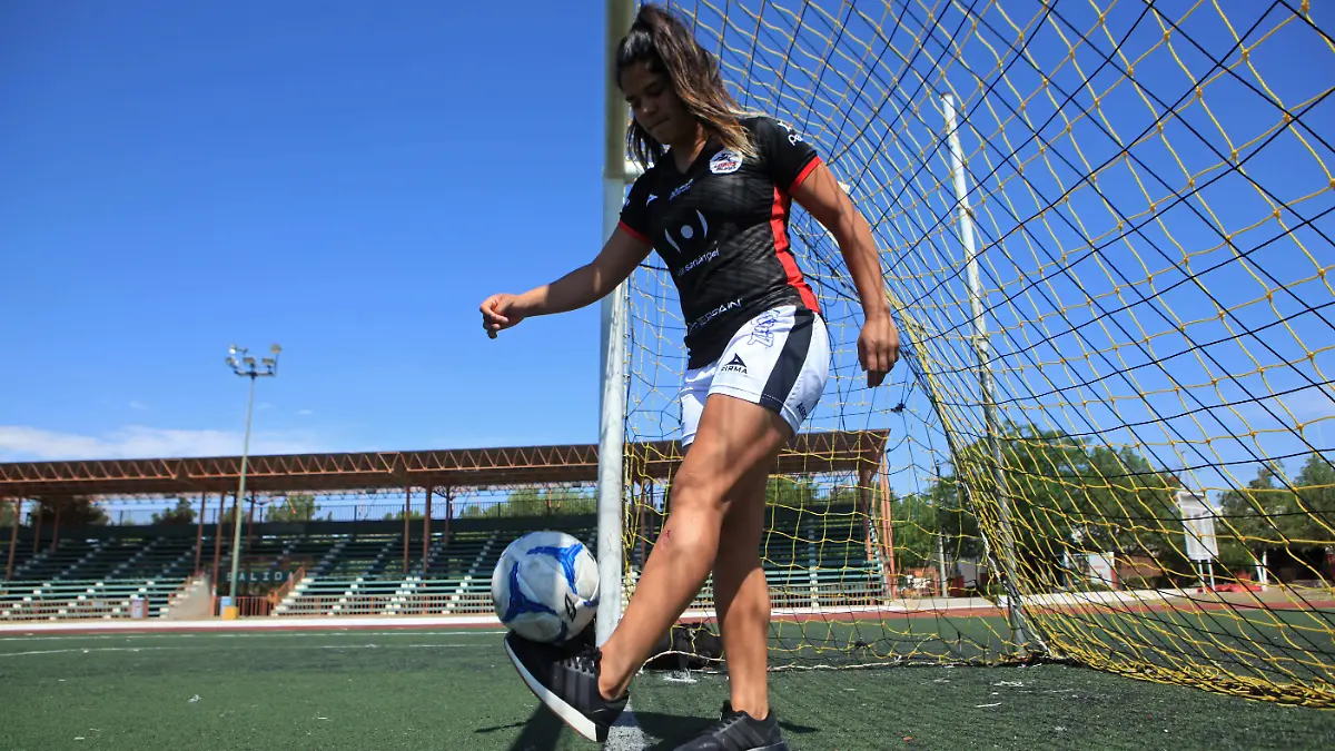 LT FLOR RODRIGUEZ 03