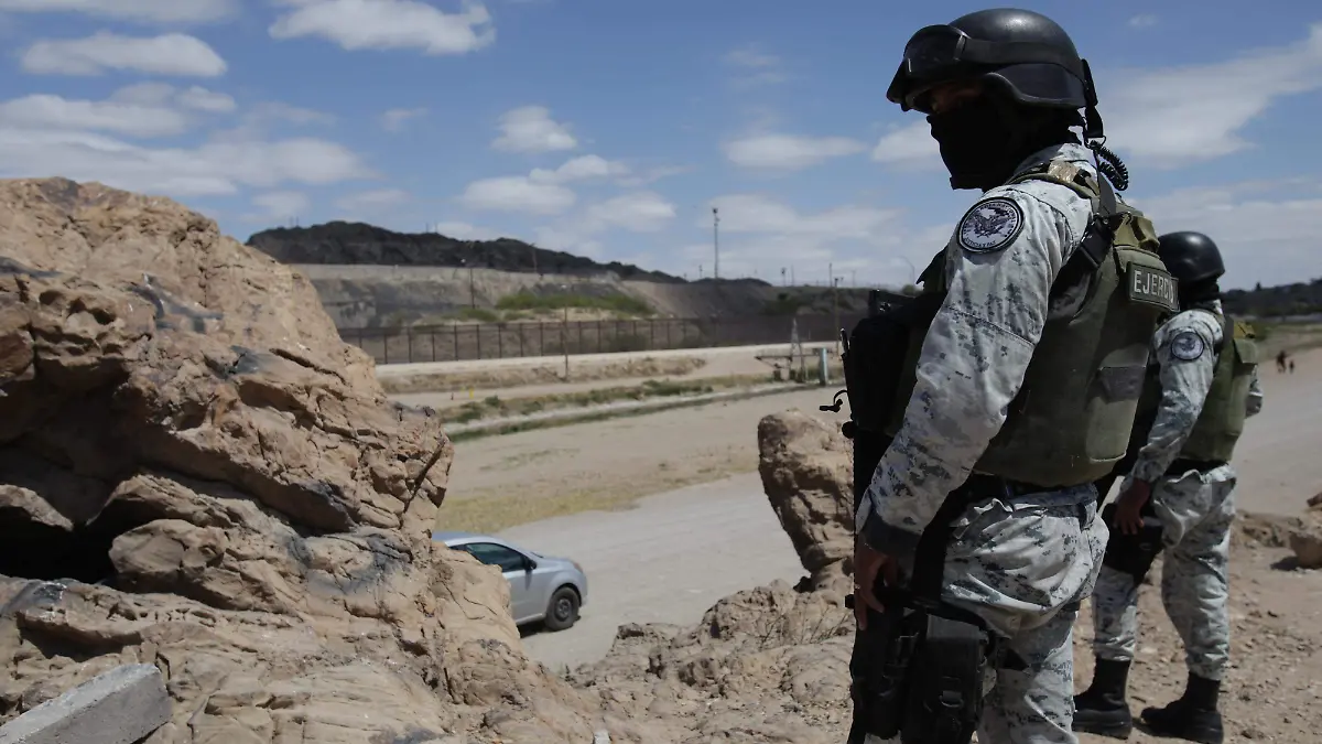 LT GUARDIA NACIONAL 02