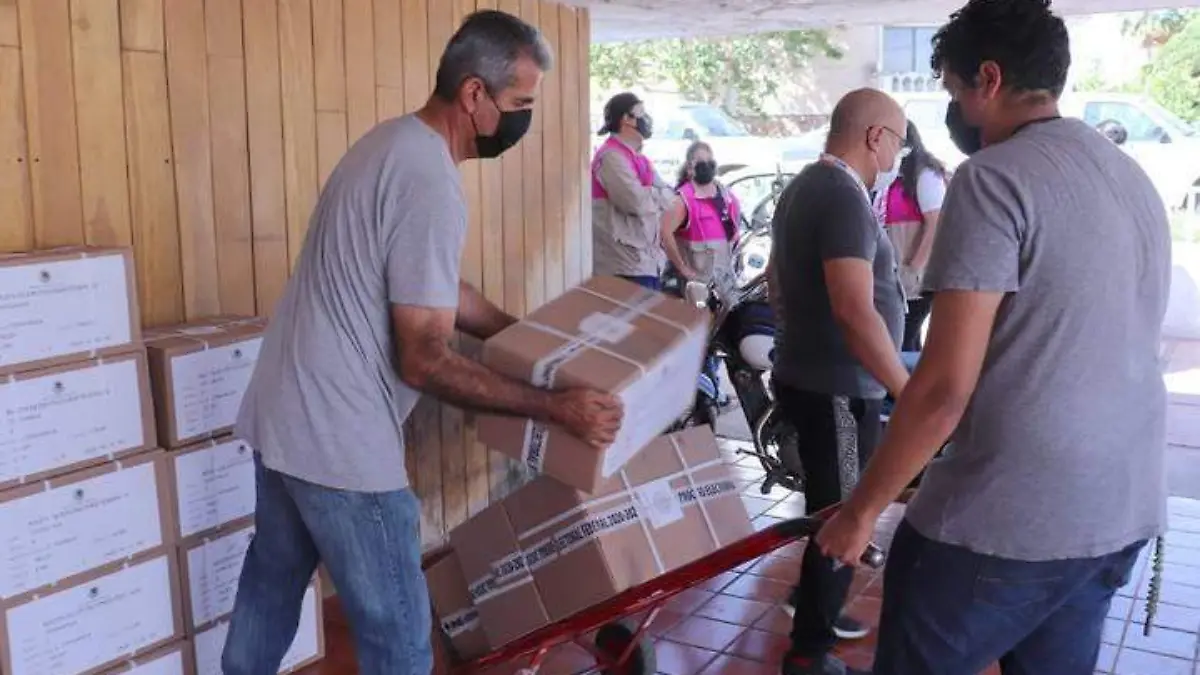 Llegan a Chihuahua boletas para elección de diputados federales 4.