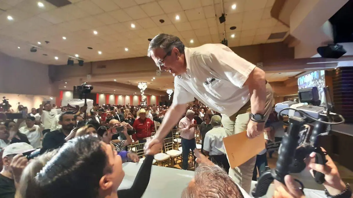 Asamblea Informativa de Ebrard en Juárez