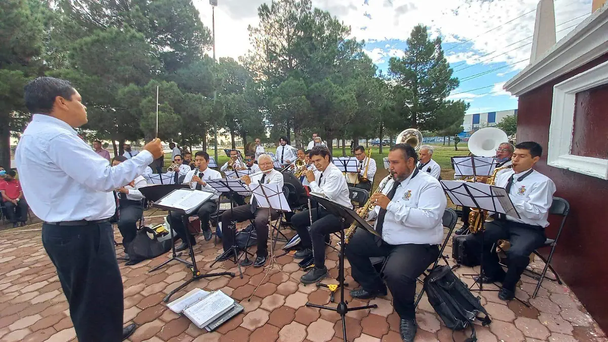 Militares y Guardia Nacional niños héroes 3
