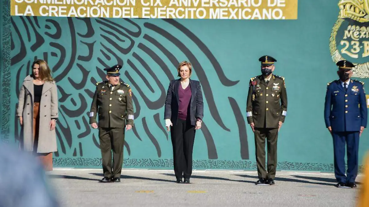 Militares