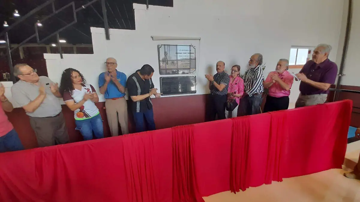 d03cccd5-6802-48e7-b215-a19602f73373