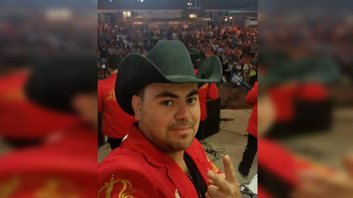 Carlos Torres