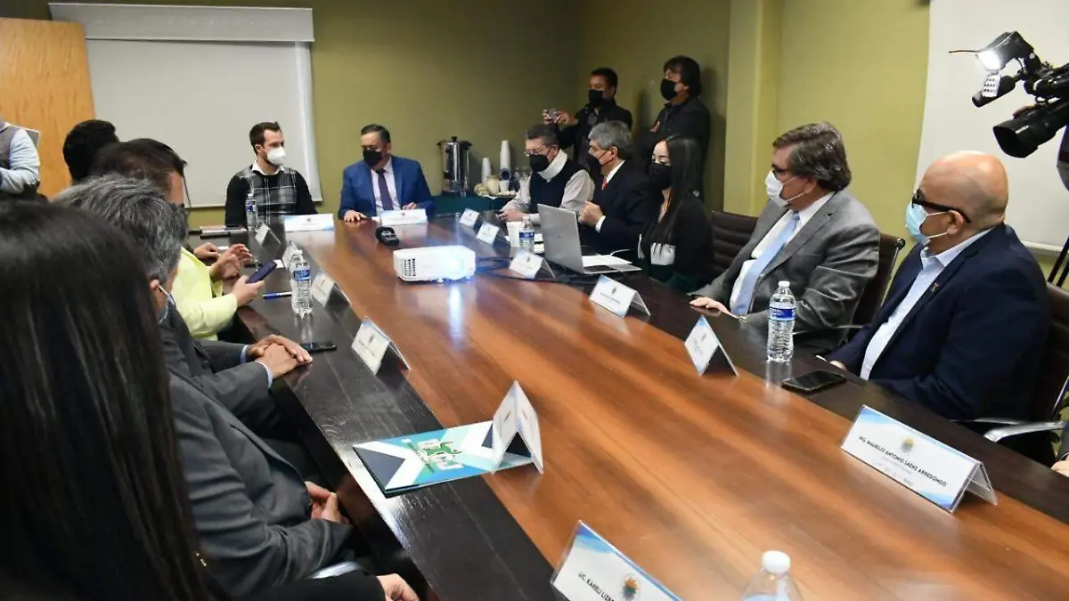 Cónsul Jonathan Steblin