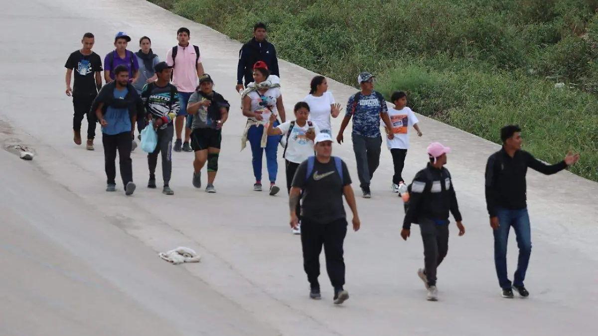 migrantes en la frontera