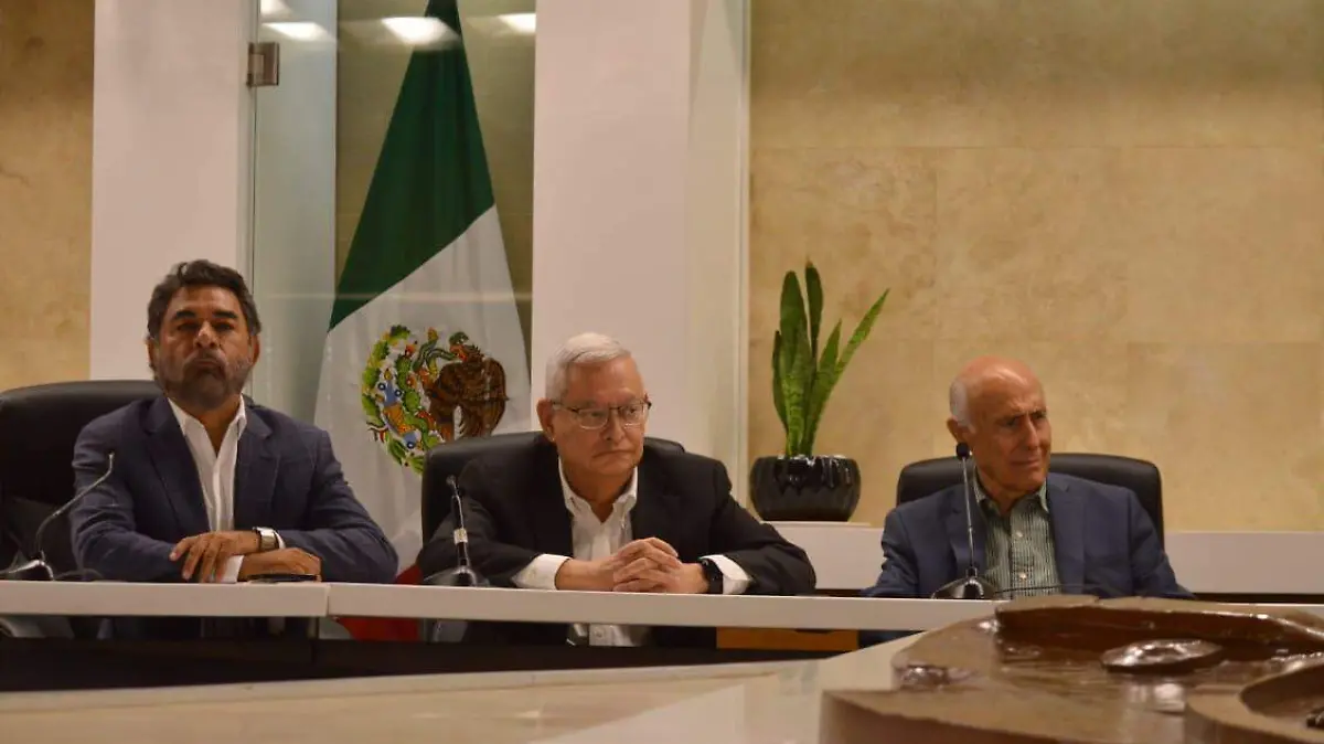 senadores por caso de migrantes