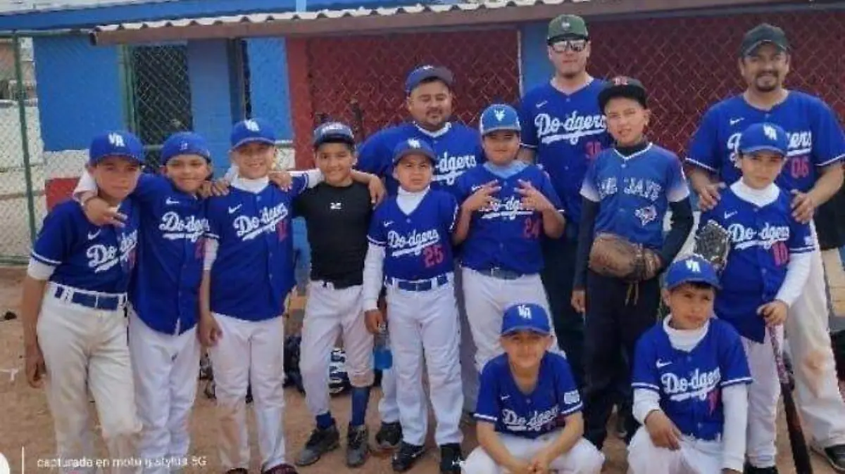 Academia de Beisbol Municipal Dodgers de ciudad Ahumada